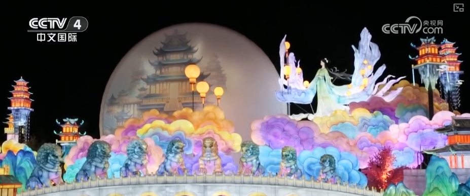 _热闹的节日氛围_热闹的旅游景点有哪些