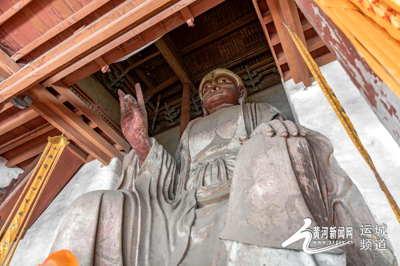 屋檐上的文脉 | “土”到极致的稷山大佛__屋檐上的文脉 | “土”到极致的稷山大佛