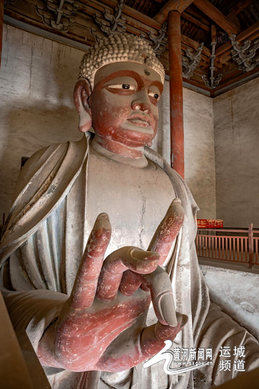 屋檐上的文脉 | “土”到极致的稷山大佛__屋檐上的文脉 | “土”到极致的稷山大佛