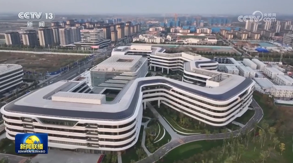 各领域涌动“实”的干劲 中国经济阔步向前有支撑__各领域涌动“实”的干劲 中国经济阔步向前有支撑