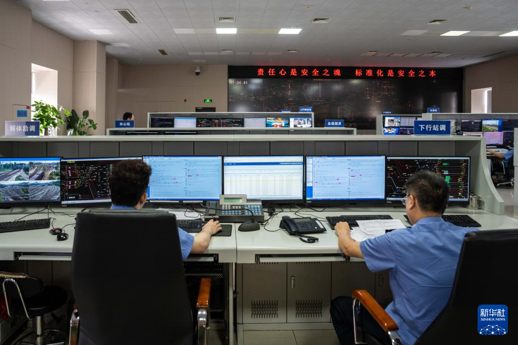 “湘粤非”陆海联运国际班列累计开行1000列__“湘粤非”陆海联运国际班列累计开行1000列