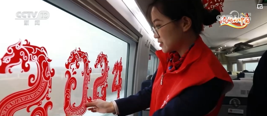 “五色识别牌”“情暖驿站”……春运暖心服务温暖旅客回家路__“五色识别牌”“情暖驿站”……春运暖心服务温暖旅客回家路