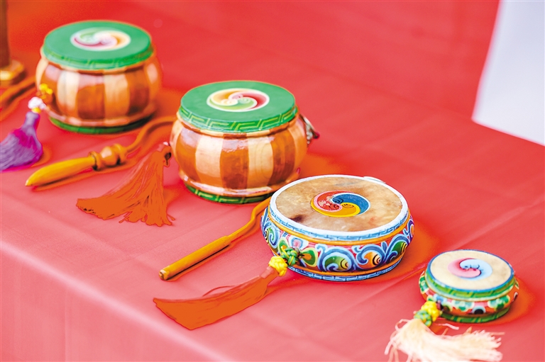 奏响华丽乐章__濒临失传的古老技艺