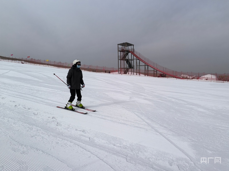 新疆冰雪资源_新疆冰雪旅游_
