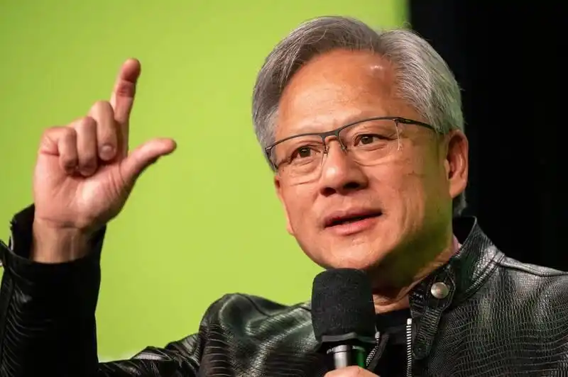 _梁文健是谁_外媒曝薄事件真相